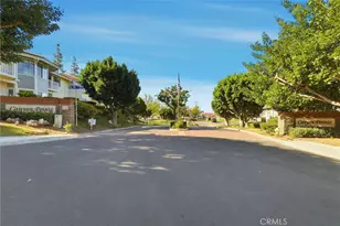 5598 E Stetson Ct, Anaheim Hills, CA 92807 - Photo 26