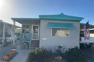 575 S Lyon Ave, Hemet, CA 92543 - Photo 2