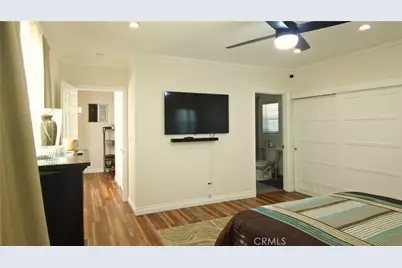 10520 E Zamora Avenue, Los Angeles, CA 90002 - Photo 2