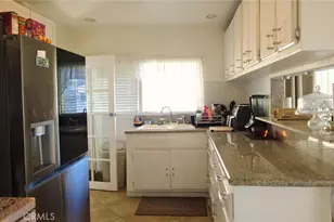 10520 E Zamora Ave, Los Angeles, CA 90002 - Photo 10