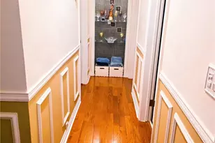 10520 E Zamora Ave, Los Angeles, CA 90002 - Photo 14