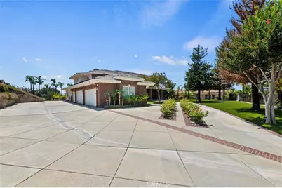 6975 Wyndham Hill Drive, Riverside, CA 92506 - Photo 6