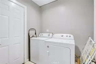 176 W Orange Grove, Pomona, CA 91768 - Photo 16