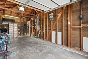 27111 Millar, Highland, CA 92346 - Photo 18