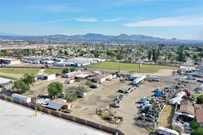 1966 W Rialto, San Bernardino, CA 92410 - Photo 4