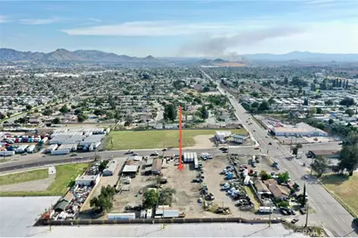 1966 W Rialto, San Bernardino, CA 92410 - Photo 2