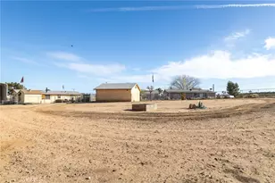 12132 Sunny Vista, Victorville, CA 92392 - Photo 2