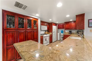 246 E Fern Ave, Redlands, CA 92373 - Photo 6