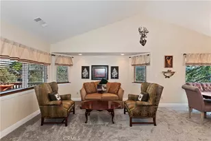 26520 Walnut Hills Dr, Lake Arrowhead, CA 92352 - Photo 4