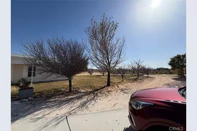 36633 Hidden River, Hinkley, CA 92347 - Photo 8
