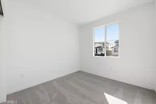 33238 Damask Ln, French Valley, CA 92596 - Photo 8