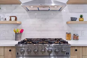 3825 Edgehill Dr, Los Angeles, CA 90008 - Photo 8