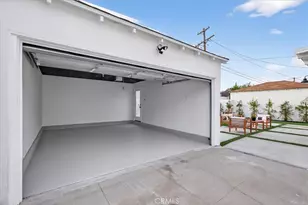 3825 Edgehill Dr, Los Angeles, CA 90008 - Photo 32