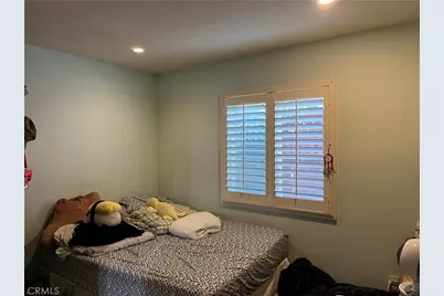 2051 N Catalina Street, Los Angeles, CA 90027 - Photo 14