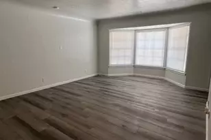 1483 E Bardsley Ave, Tulare, CA 93274 - Photo 6