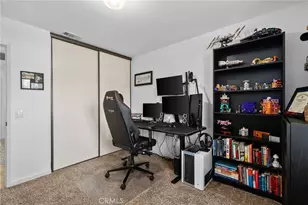 2160 Falcon Crest Dr, Riverside, CA 92506 - Photo 22