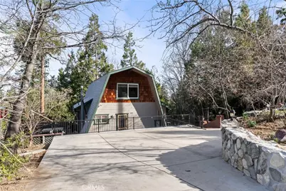 1289 Aleutian, Lake Arrowhead, CA 92352 - Photo 36