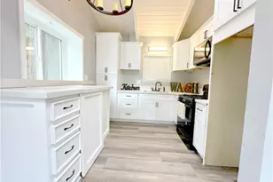 726 Golden, Lake Arrowhead, CA 92352 - Photo 10