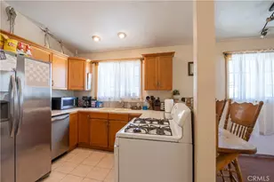 209 W Meadow Ln, Big Bear City, CA 92314 - Photo 8