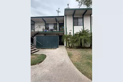 1735 E Washington #G13, Colton, CA 92324 - Photo 2