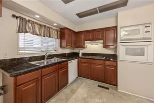 10322 Chisholm Trail, Cherry Valley, CA 92223 - Photo 18