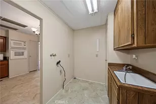 10322 Chisholm Trail, Cherry Valley, CA 92223 - Photo 36