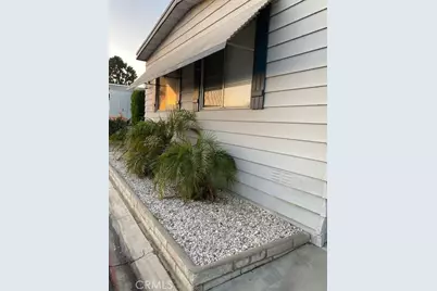 1155 S Riverside Avenue #10, San Bernardino, CA 92376 - Photo 2