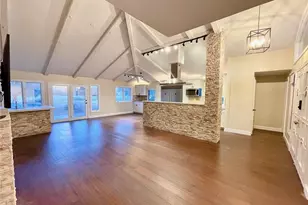 38194 Oaktree Loop, Murrieta, CA 92562 - Photo 4