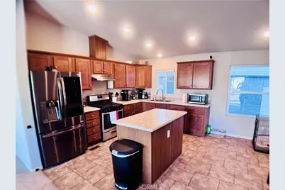 995 Pomona #63, Corona, CA 92882 - Photo 6