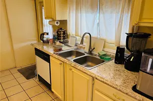 13393 Mariposa Road, Victorville, CA 92395 - Photo 8