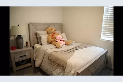 16255 Castello #2, Fontana, CA 92336 - Photo 12