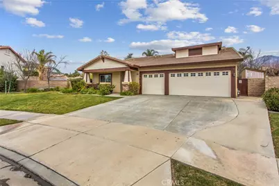 11568 Deerfield Drive, Yucaipa, CA 92399 - Photo 2