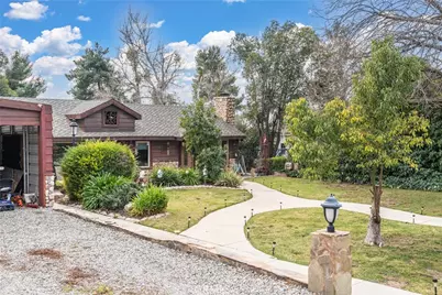 39441 Tokay, Cherry Valley, CA 92223 - Photo 8