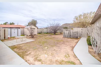 20376 Tonawanda, Apple Valley, CA 92307 - Photo 66