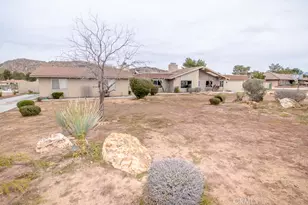 20376 Tonawanda, Apple Valley, CA 92307 - Photo 4