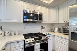 306 E Thornton, Hemet, CA 92543 - Photo 10