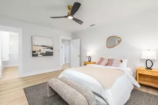 132 Belmont Ave, Long Beach, CA 90803 - Photo 24