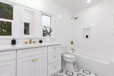 132 Belmont Avenue, Long Beach, CA 90803 - Photo 22