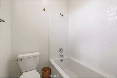 24157 Via Perla, Valencia, CA 91354 - Photo 32