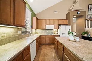 36326 Mustang Spirit Ln, Wildomar, CA 92595 - Photo 12