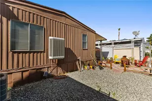 881 N Lake Street, Hemet, CA 92544 - Photo 18