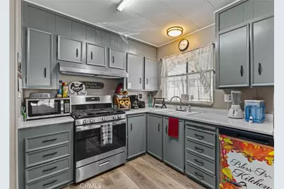 881 N Lake Street #280, Hemet, CA 92544 - Photo 8