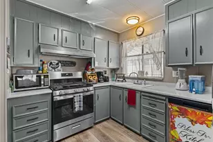 881 N Lake Street, Hemet, CA 92544 - Photo 8