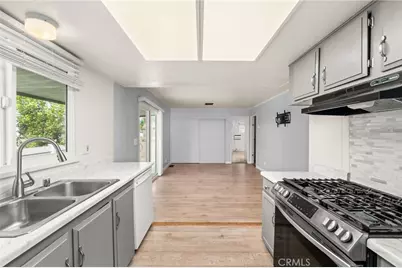 1251 E Lugonia Ave #18, Redlands, CA 92374 - Photo 4