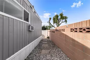 1251 E Lugonia Ave, Redlands, CA 92374 - Photo 14