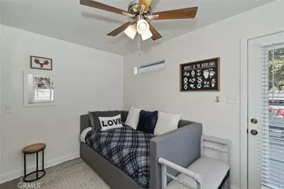 44634 Barton, Sugarloaf, CA 92386 - Photo 22
