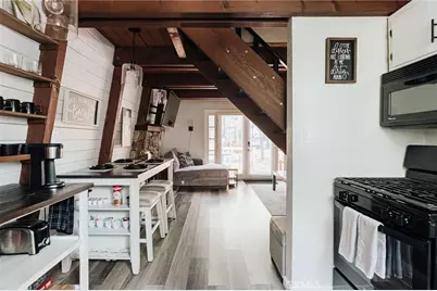 396 Kern Avenue, Sugarloaf, CA 92386 - Photo 12