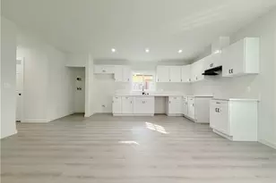 1485 W 154th St, Compton, CA 90220 - Photo 4