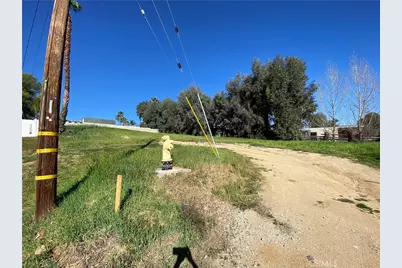 31812 Hutto Lane, Yucaipa, CA 92399 - Photo 4