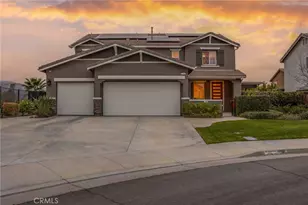 32527 Falling Leaf Ct, Wildomar, CA 92595 - Photo 2